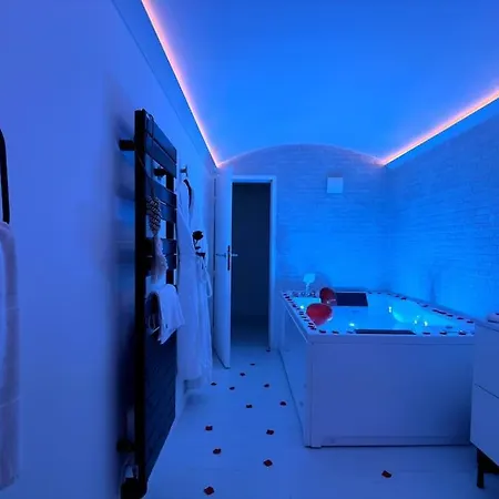 Casa *