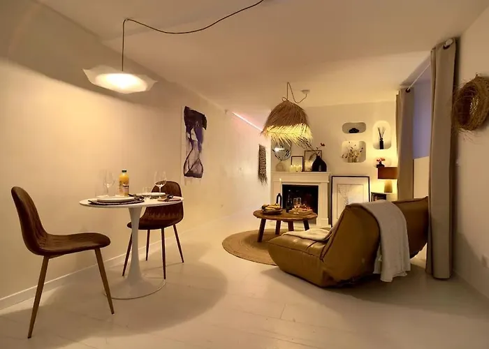 Casa * Deville-les-Rouen